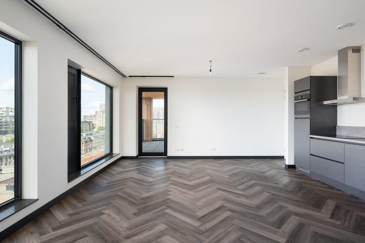 Foto 5 van Maashaven N.z. 669