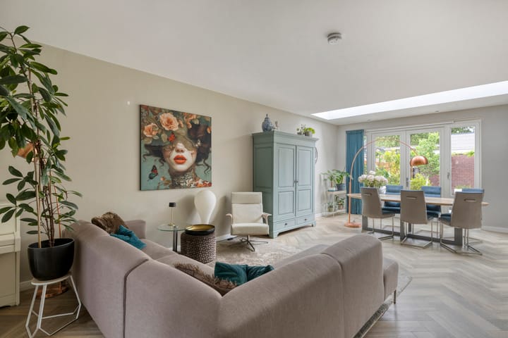 Photo 2 of Schildershof 3-A