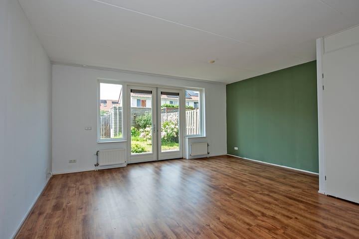 Foto 2 van Rozenhof 102