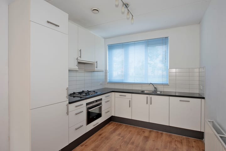 Foto 3 van Rozenhof 102