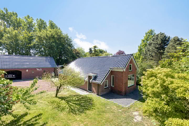 Foto 2 van Hoofdweg 115