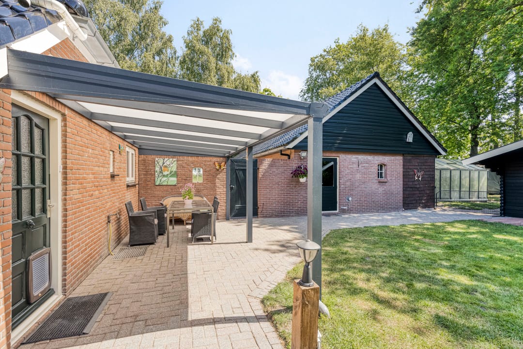 Photo 32 of Hoofdweg 115