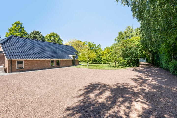 Foto 34 van Hoofdweg 115