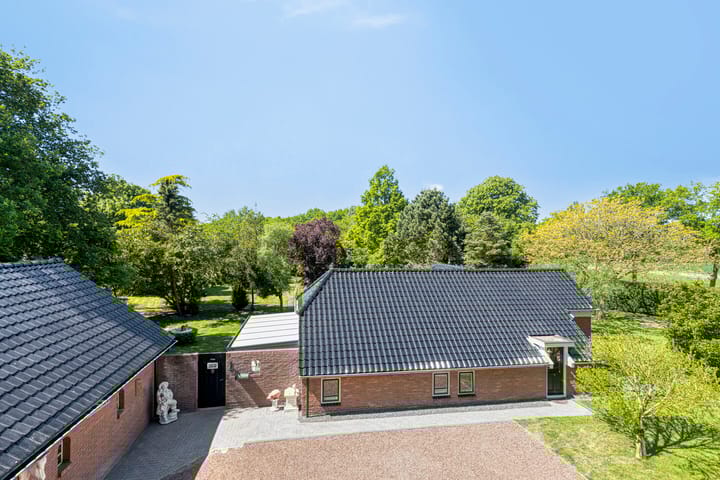 Foto 36 van Hoofdweg 115