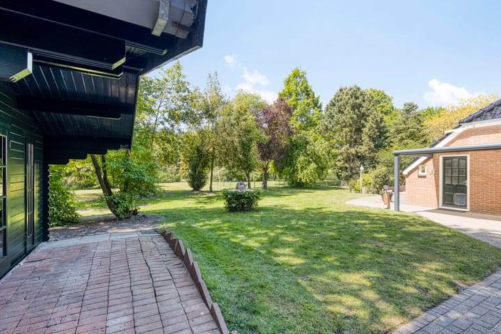 Foto 47 van Hoofdweg 115