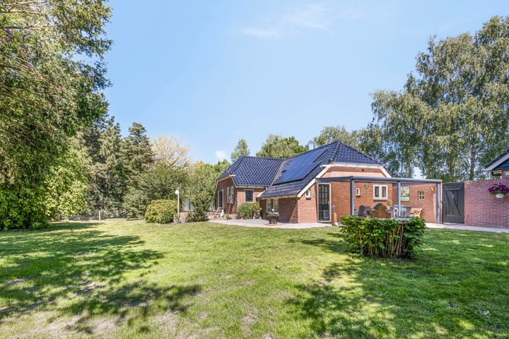 Foto 48 van Hoofdweg 115