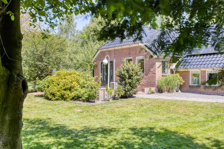 Foto 49 van Hoofdweg 115