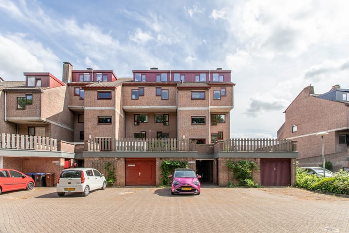 Foto 25 van Albert van Dalsumlaan 505