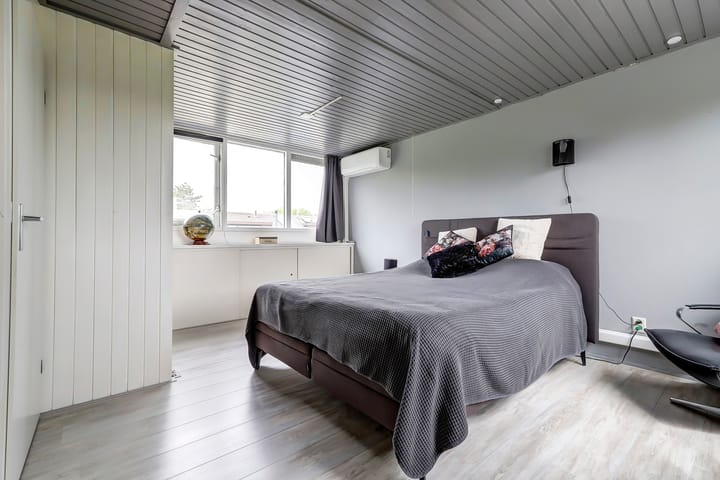 Photo 26 of Elisabeth Hoeve 20