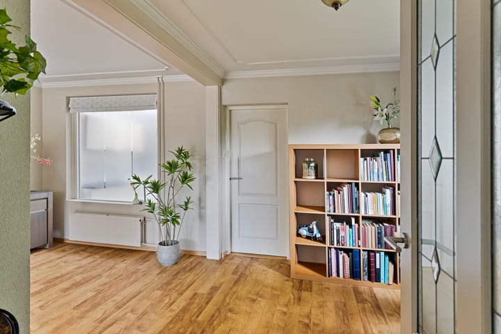 Foto 13 van Ettenseweg 93