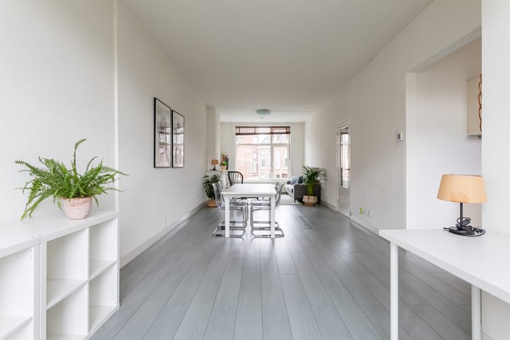 Foto 7 van Douzastraat 21