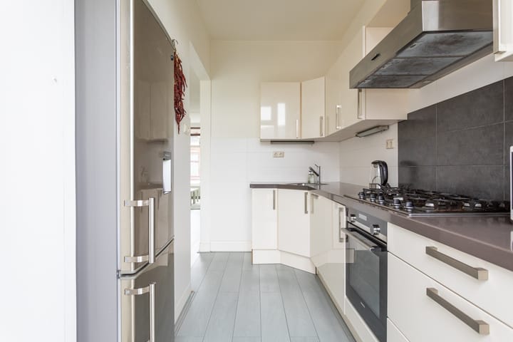 Foto 11 van Douzastraat 21