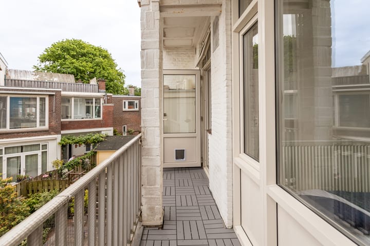 Foto 15 van Douzastraat 21