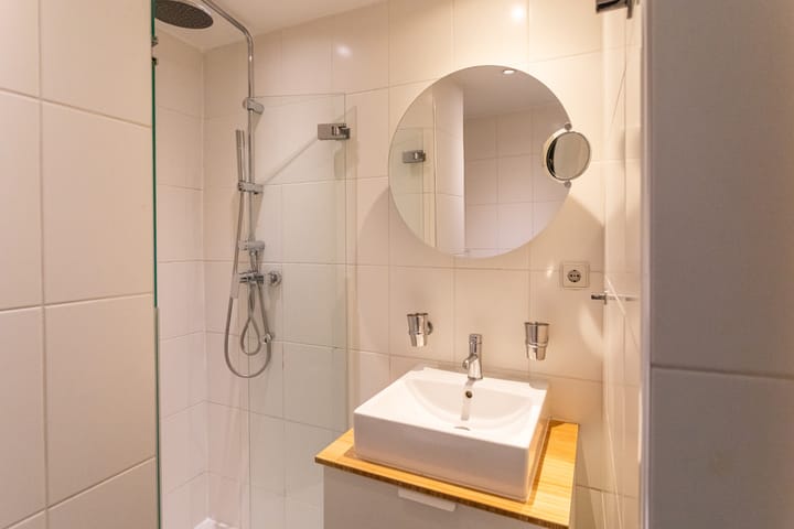 Foto 23 van Douzastraat 21