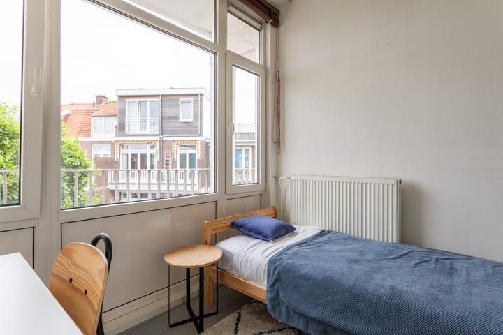 Foto 27 van Douzastraat 21