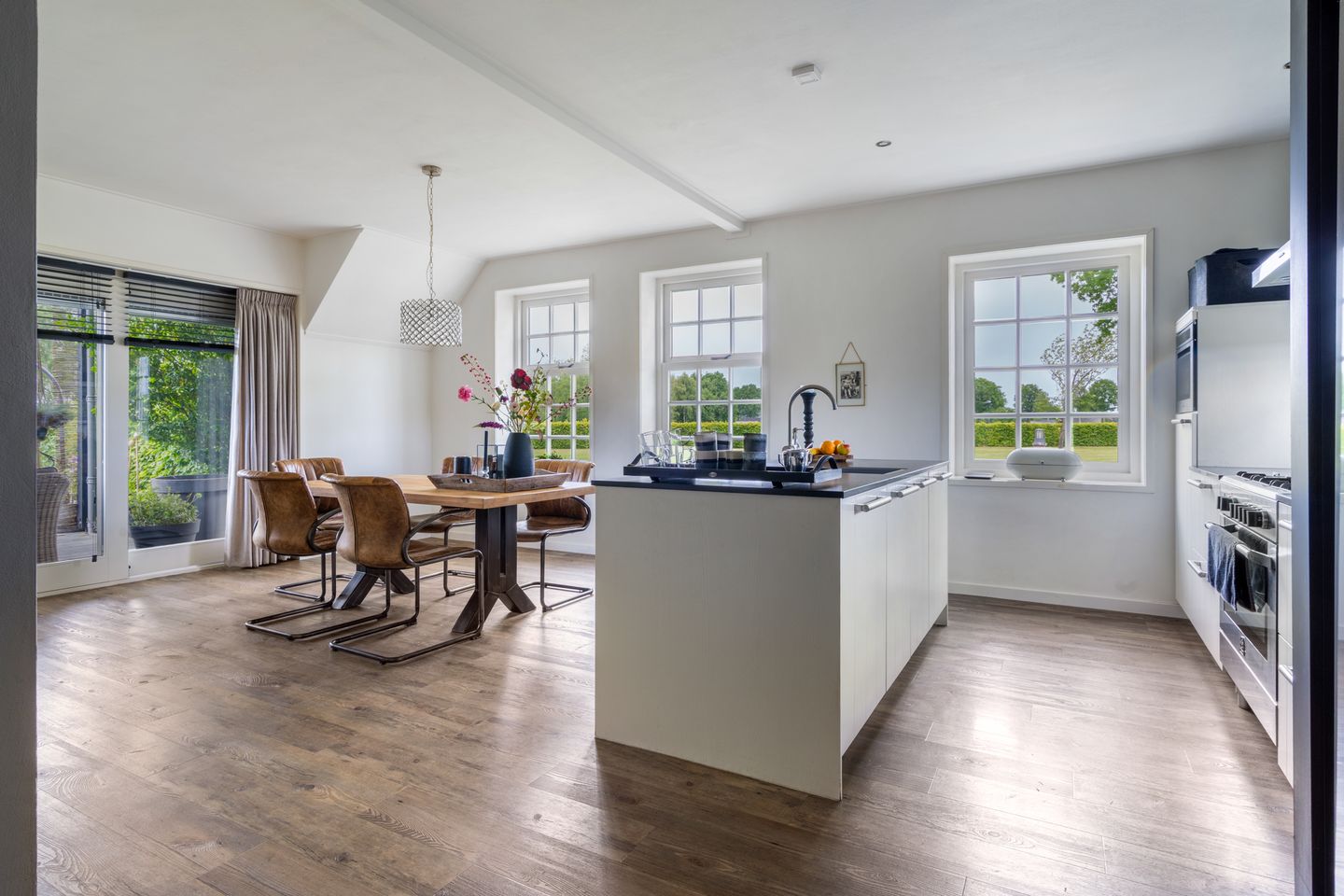 Foto 10 van Oranjekanaal Z.Z. 33-A