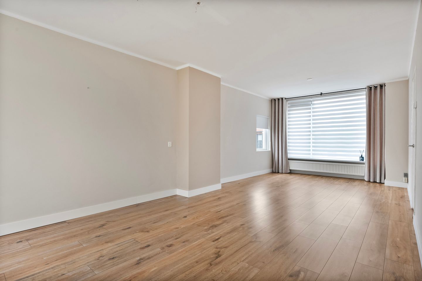 Foto 4 van G.A. Leendertz-Ladeniuslaan 9