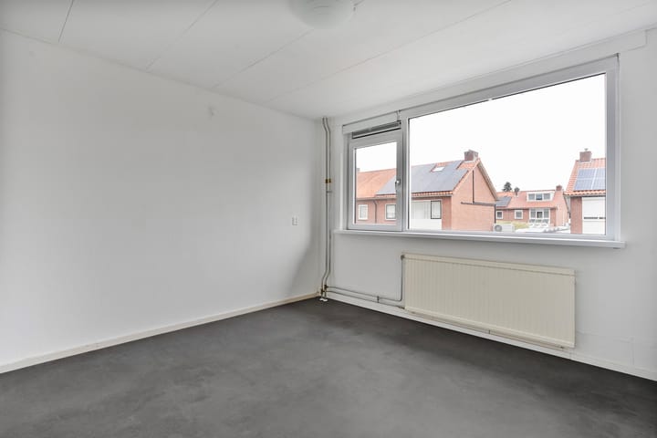 Foto 13 van G.A. Leendertz-Ladeniuslaan 9