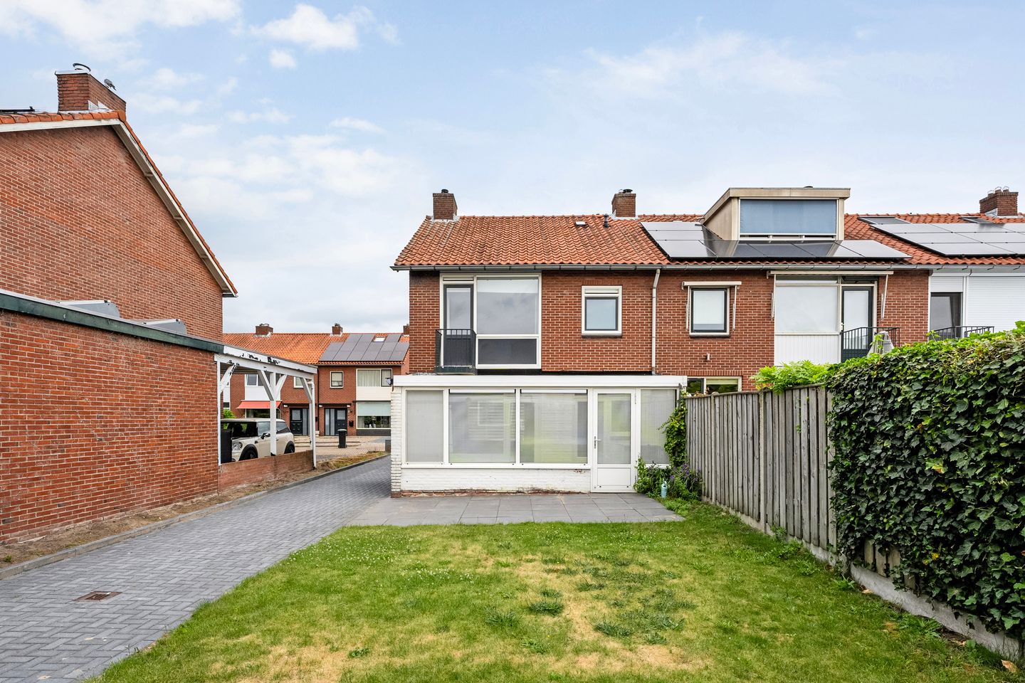 Foto 20 van G.A. Leendertz-Ladeniuslaan 9