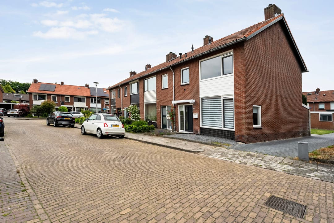 Foto 23 van G.A. Leendertz-Ladeniuslaan 9