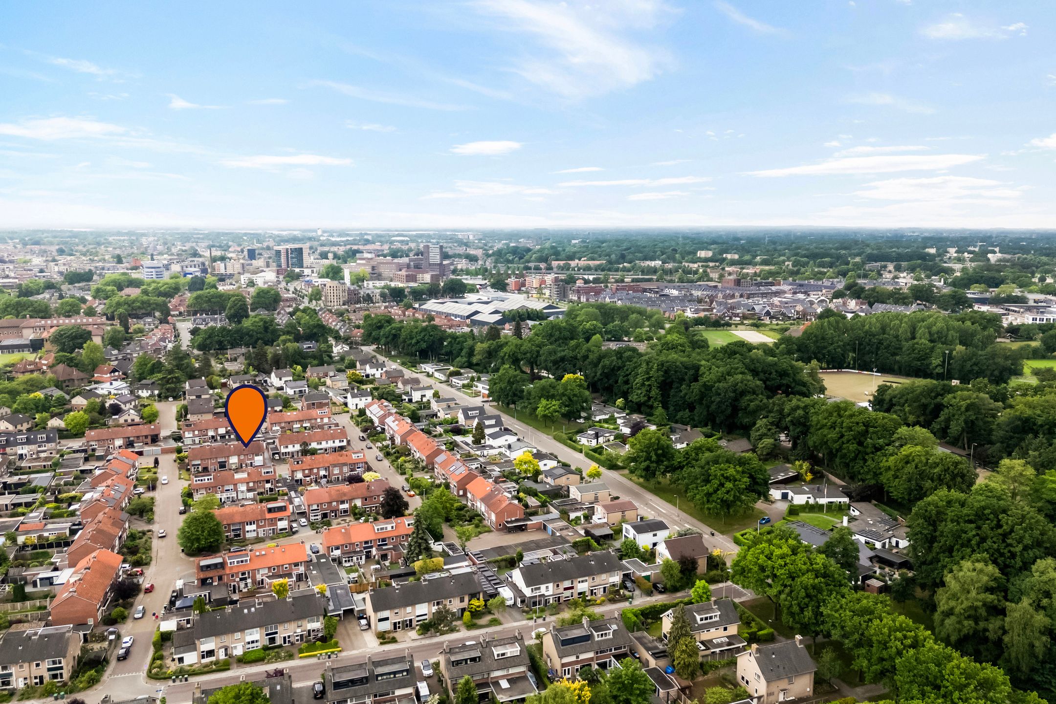 Foto 24 van G.A. Leendertz-Ladeniuslaan 9