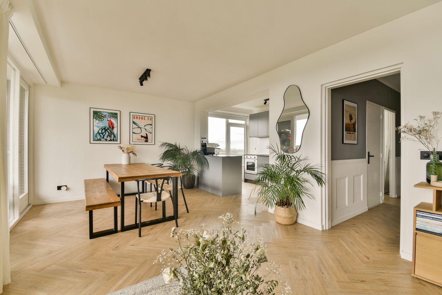 Photo 5 of Maassluisstraat 86