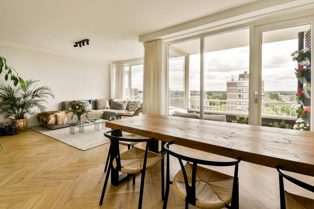 Photo 7 of Maassluisstraat 86