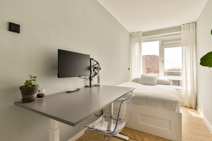 Photo 20 of Maassluisstraat 86