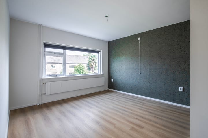 Foto 24 van Puccinistraat 8