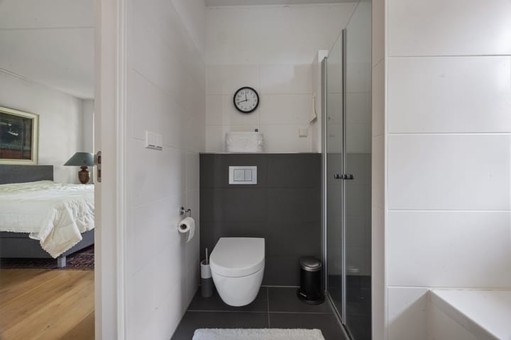 Foto 30 van Vestdijkstraat 23