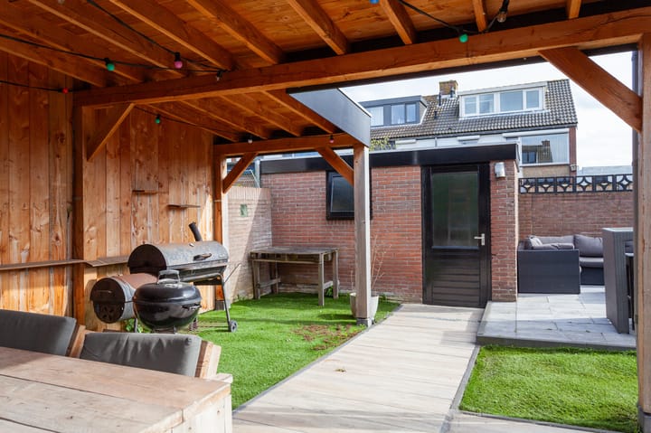 Foto 30 van Leliestraat 18