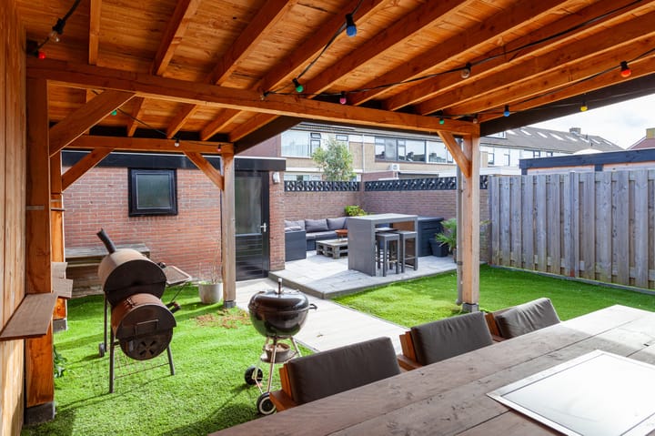 Foto 31 van Leliestraat 18