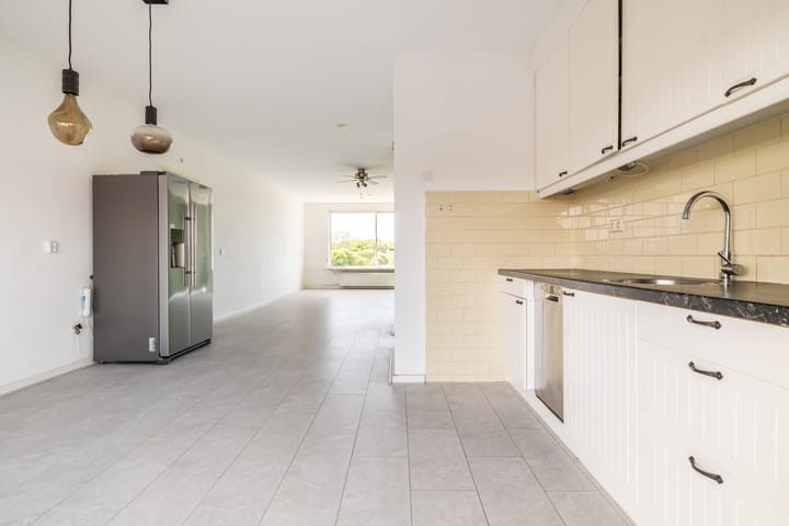 Foto 13 van Amerongenstraat 2-D16