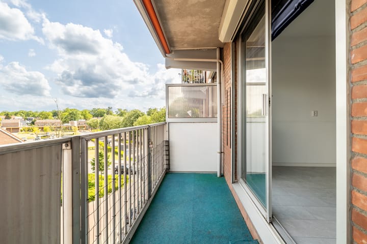 Foto 15 van Amerongenstraat 2-D16