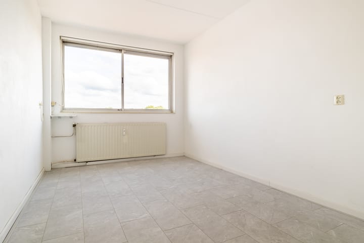 Foto 17 van Amerongenstraat 2-D16