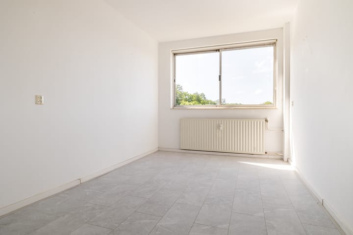 Foto 19 van Amerongenstraat 2-D16