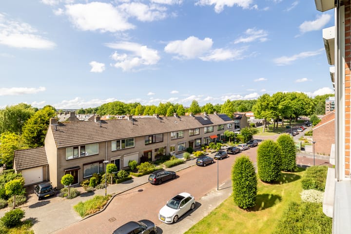 Foto 24 van Amerongenstraat 2-D16