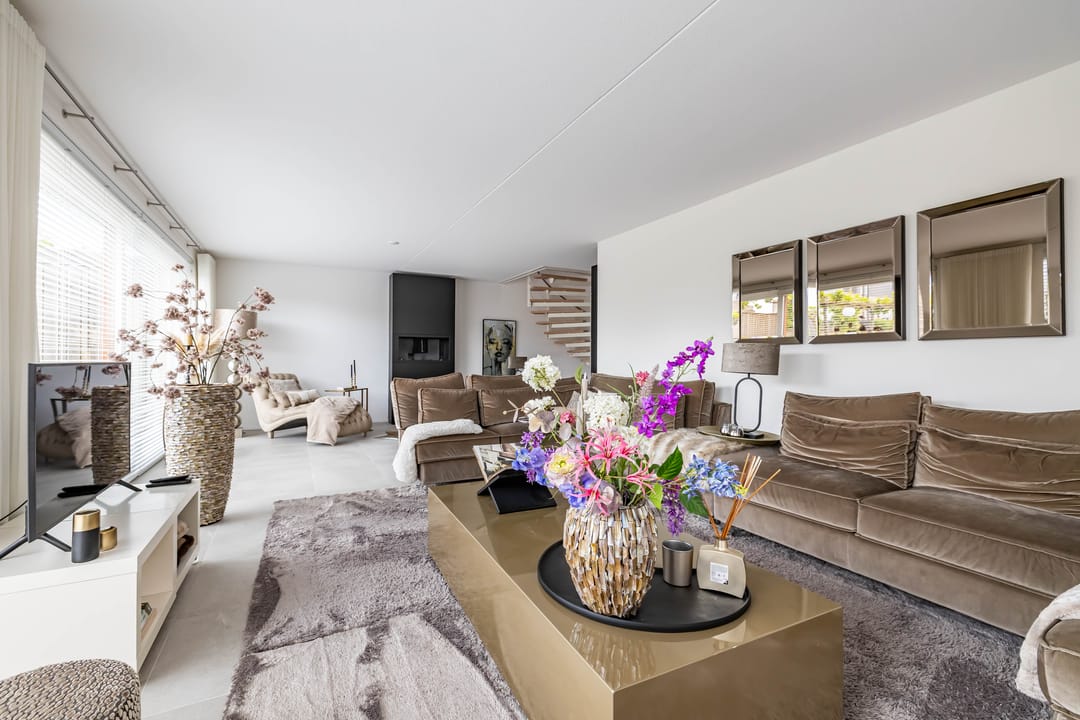 Photo 2 of Garmpoleiland 8