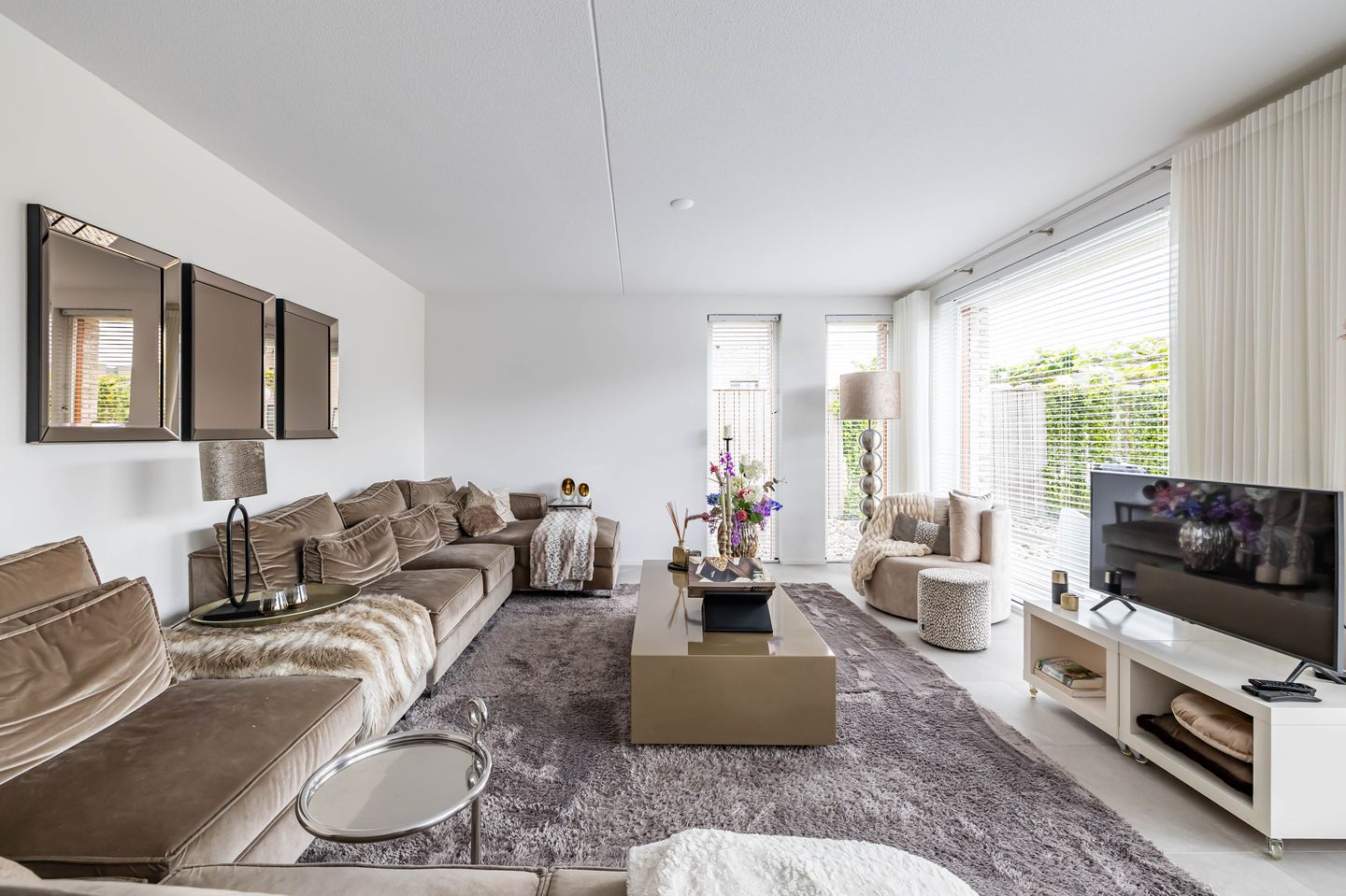 Photo 14 of Garmpoleiland 8