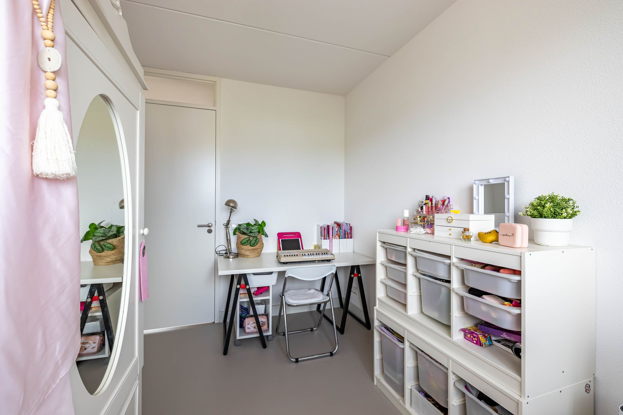 Photo 42 of Garmpoleiland 8