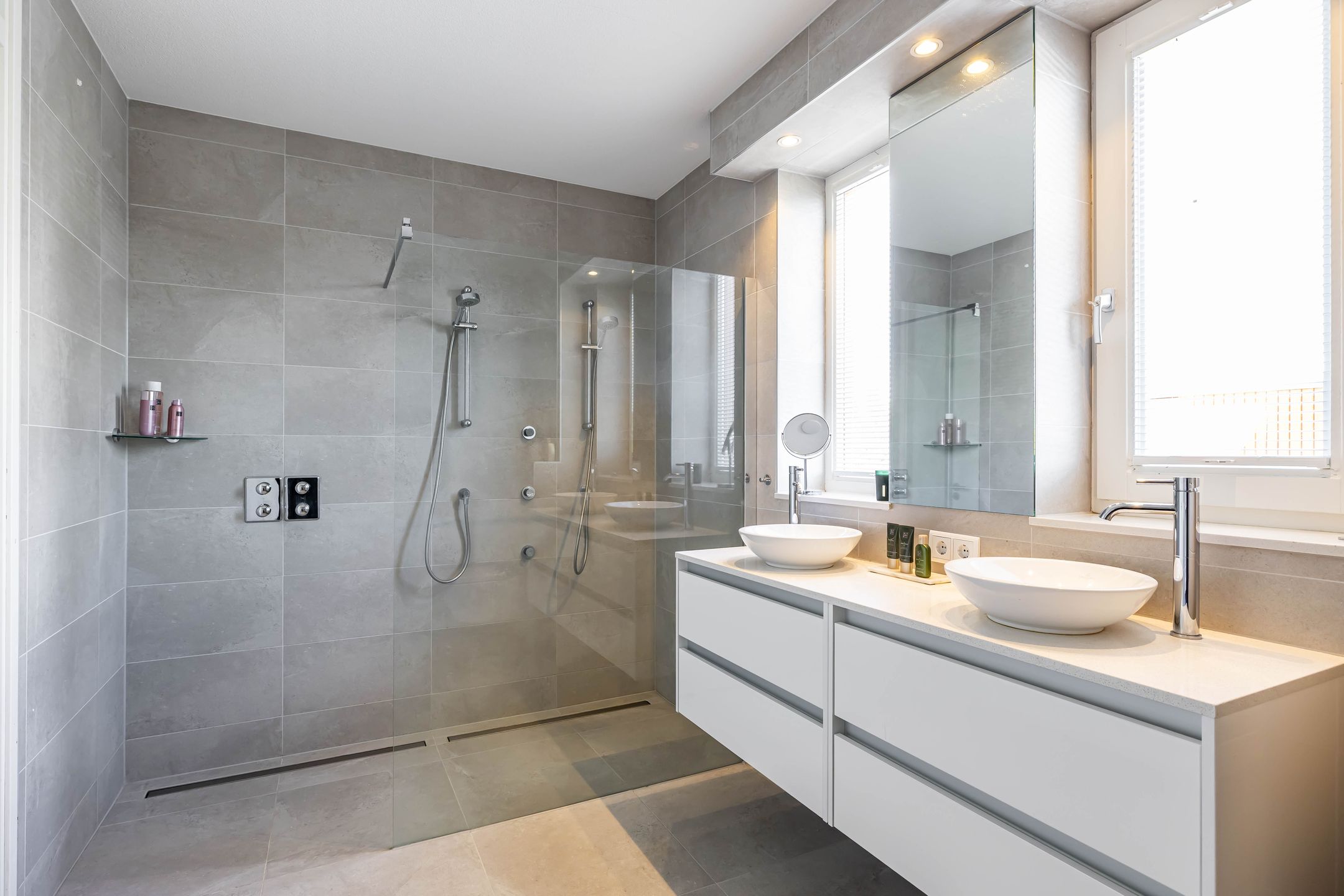 Photo 48 of Garmpoleiland 8