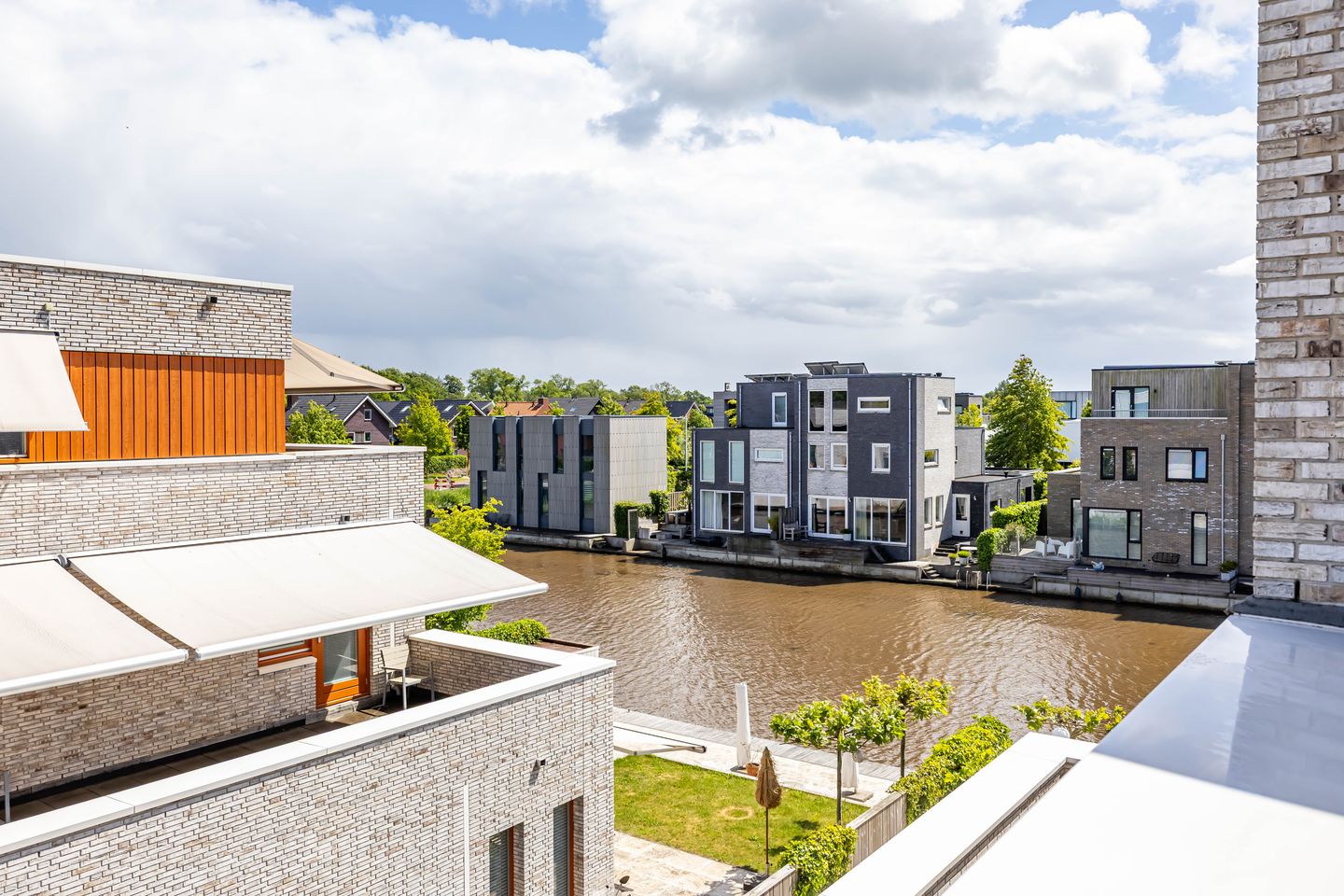 Photo 65 of Garmpoleiland 8