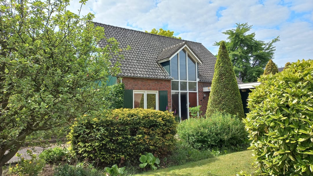 Koopwoningen - huizen te koop in [Funda]