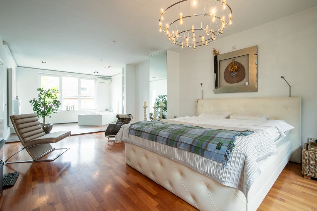 Photo 23 of Dautzenbergstraat 42