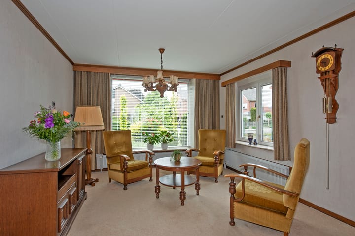 Foto 2 van Diepenheimsestraat 6