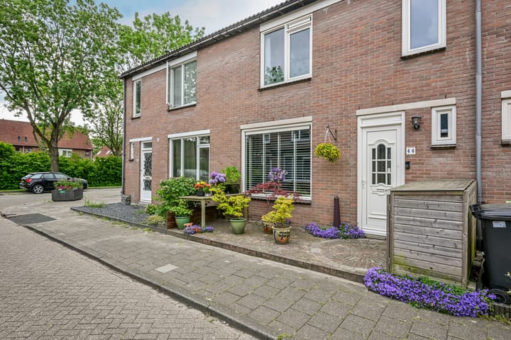 Foto 6 van Mandenmakerstraat 44