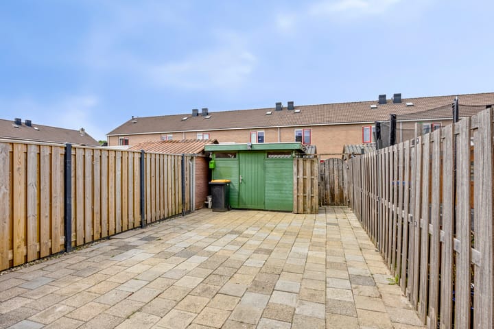 Foto 25 van IJsselmeerlaan 194