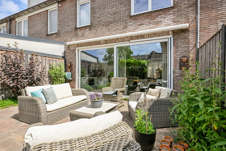 Foto 44 van Mandenmakerstraat 44