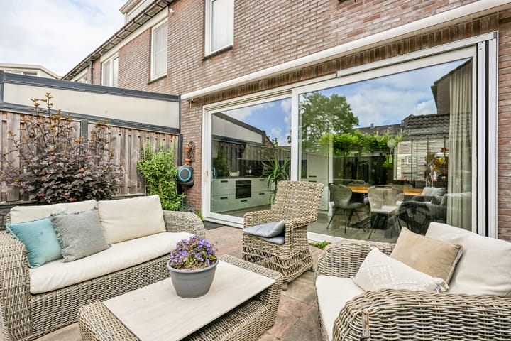 Foto 46 van Mandenmakerstraat 44