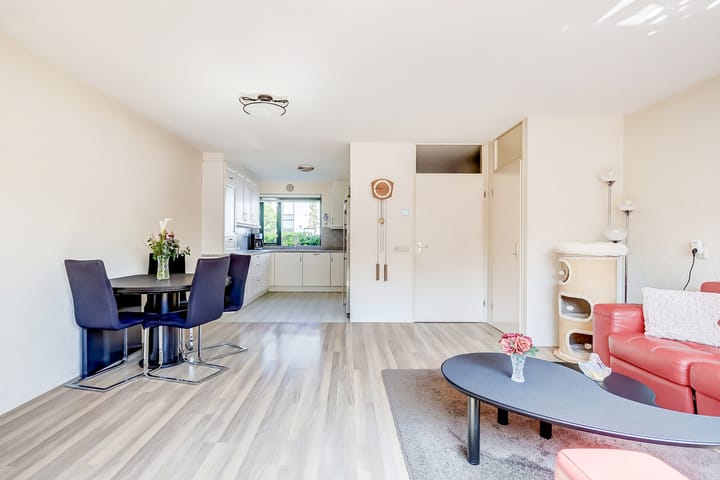 Foto 12 van Wilhelmina van Pruisenlaan 256